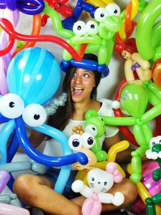 Balloon maker for kids for party